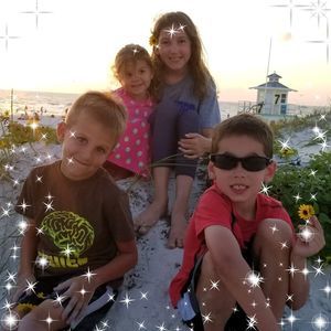 Meet your Posher, April